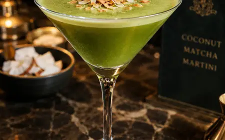 Coconut Matcha Martini Cocktail Recipe with SOP, Garnish & Presentation Guide