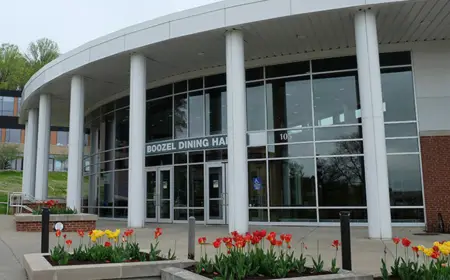 Boozel Dining Hall Wins Prestigious Green Restaurant Certification