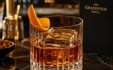 Old Fashioned Cocktail Recipe | Classic Hotel Style Whiskey Cocktail