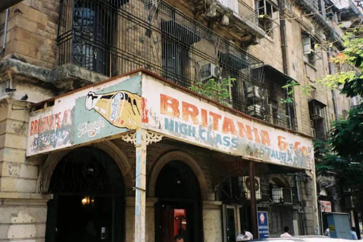 100-Year-Old Parsi Restaurant Preserves Mumbai’s Culinary Legacy