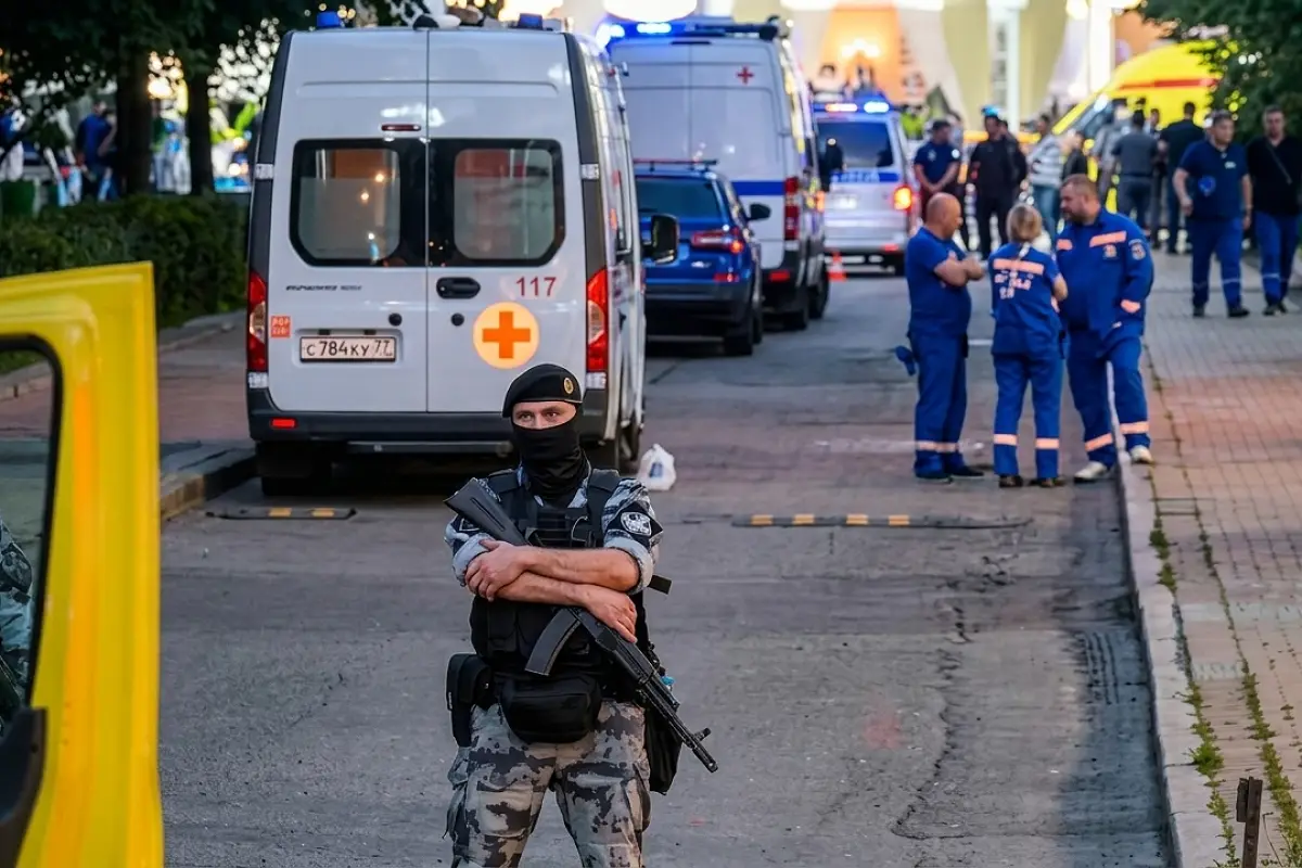 Deadly Moscow Restaurant Bombing Kills Three People