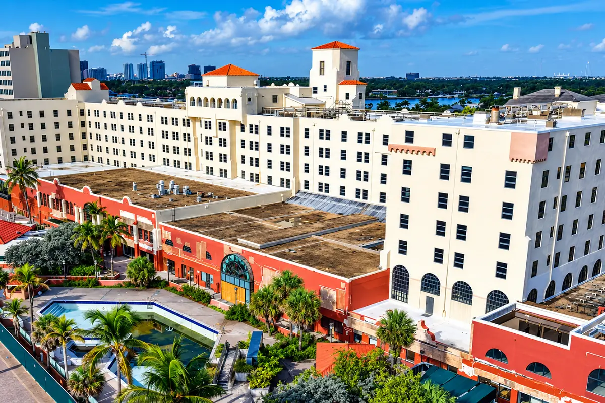 Hollywood Beach Resort Redevelopment Divides Community