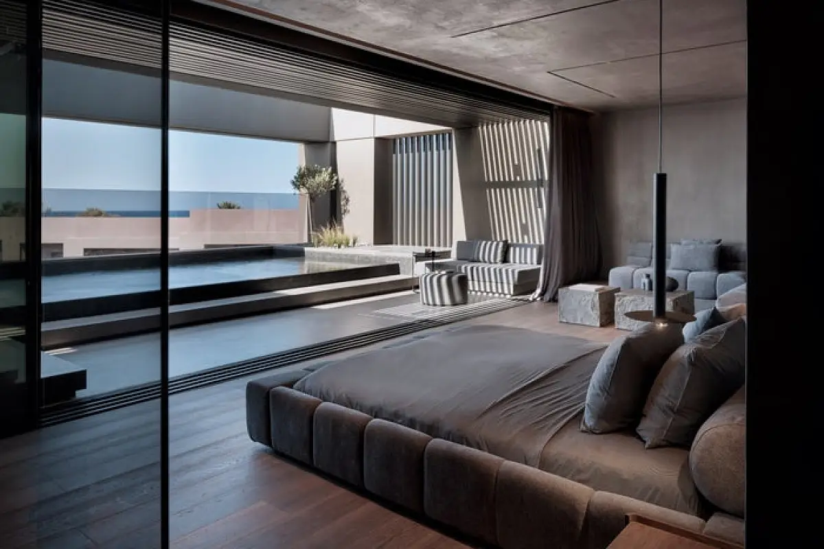 Hotel Industry News 2026 Unveils Hilton and Ritz-Carlton Shifts