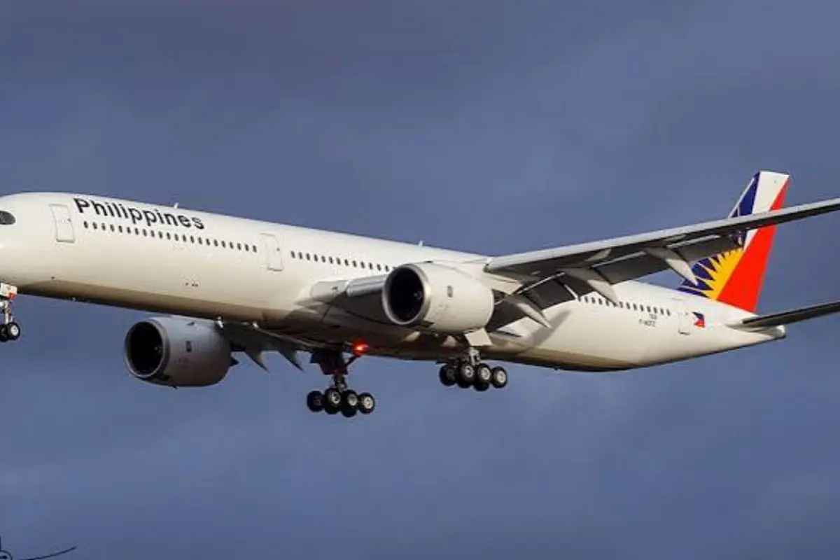 Philippine Airlines 50-Year Franchise Bid Moves Ahead