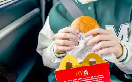 Lettuce-Free Fast Food Options: Safe Picks at Top Chains