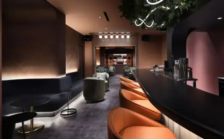SonoLux Hotel Montreal: Art, Music And History Combine