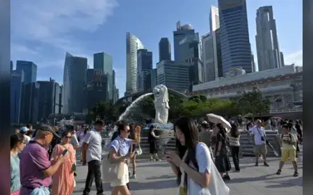 Singapore Hotel Upgrades Accelerate to Beat Regional Rivals