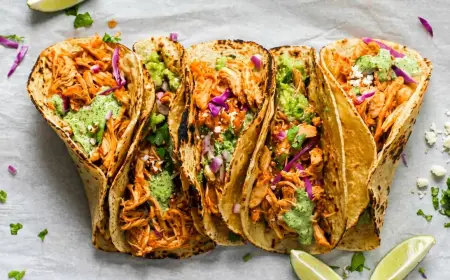 Instant Pot Chicken Tinga Tacos