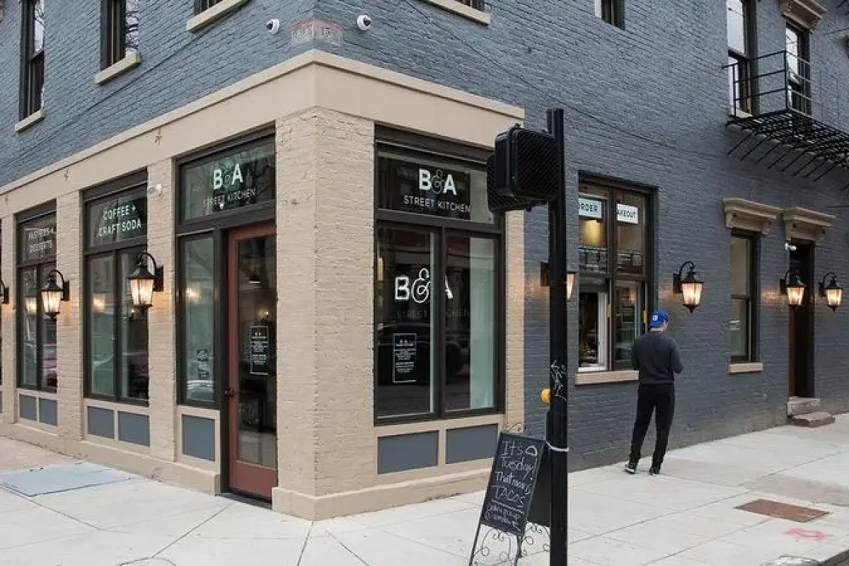 Flamin Feathers Cincinnati Signs 10 Year OTR Lease