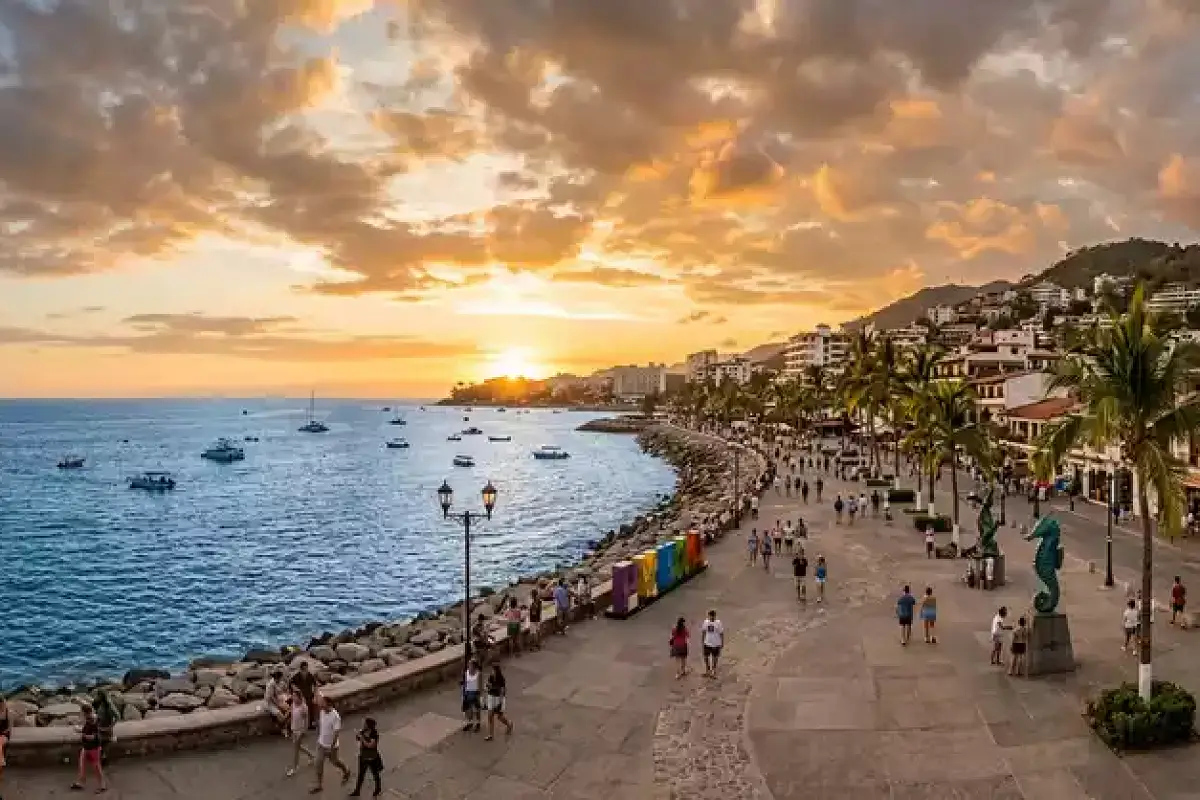 Malecon in Puerto Vallarta Unveils a Pacific Promenade
