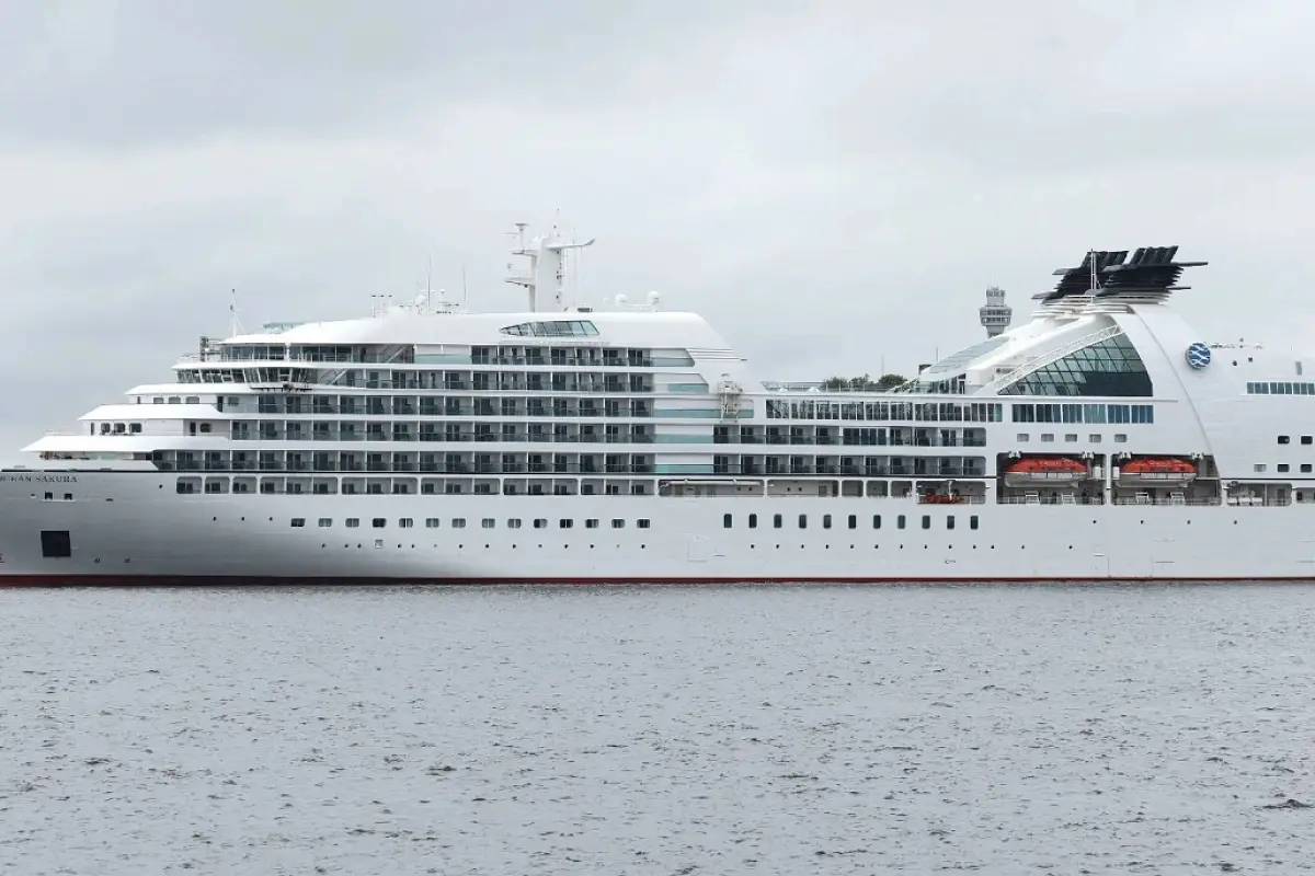 Mitsui Ocean Sakura Cruise Ship Unveils Grand Debut