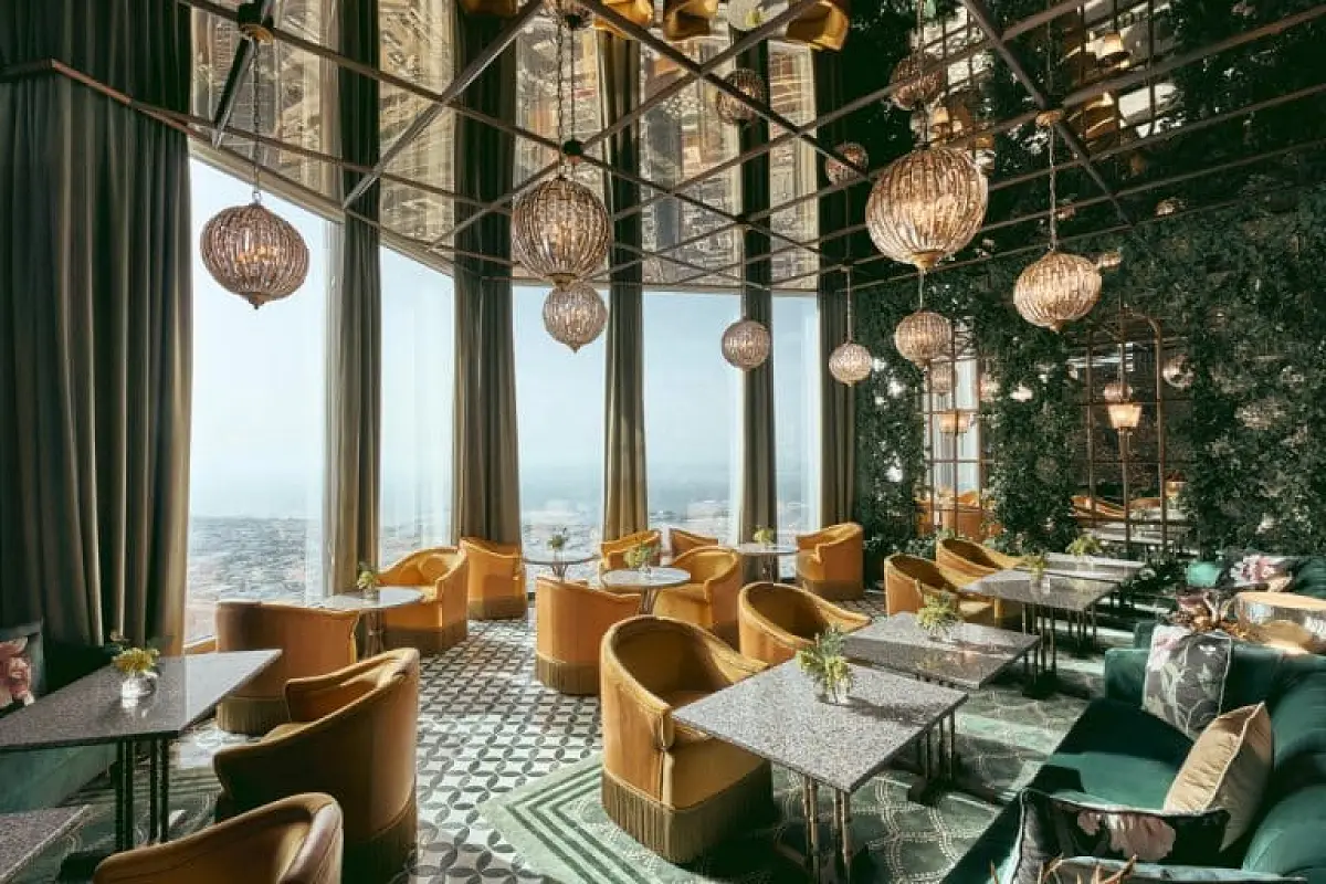 Famous Dubai Restaurants Every First-Timer Must Experience