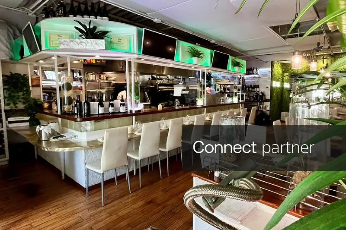 Blanc Fort Myers Restaurant Blends Three Global Cuisines
