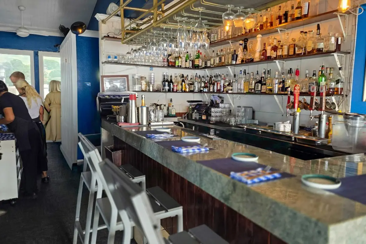 Hawaii Restaurant Fees: Island Hospitality Economics Made Transparent and Contentious
