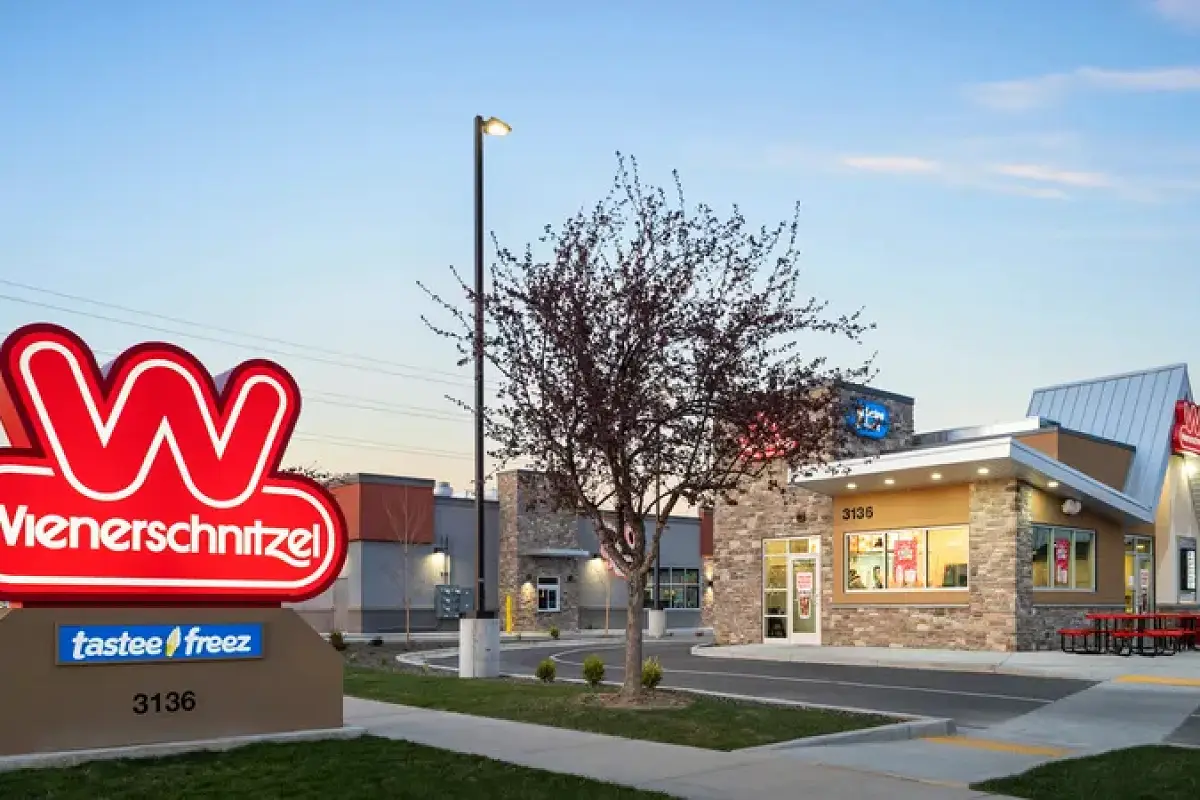 Wienerschnitzel West Virginia Debuts Through GoMart Partnership
