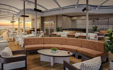 Regent Seven Seas Prestige Debuts Solmar Terrace Dining