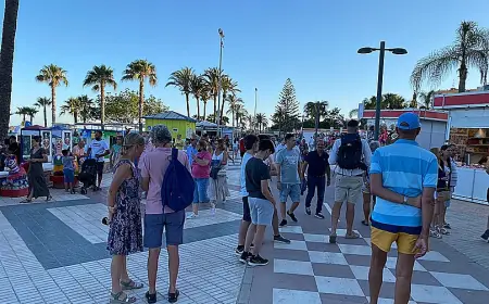 Vélez-Málaga Restaurant Terrace Opening Hours Extend to 2am