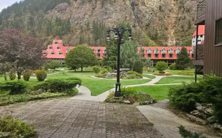 Three Valley Gap Chateau Hides a Remarkable Legacy