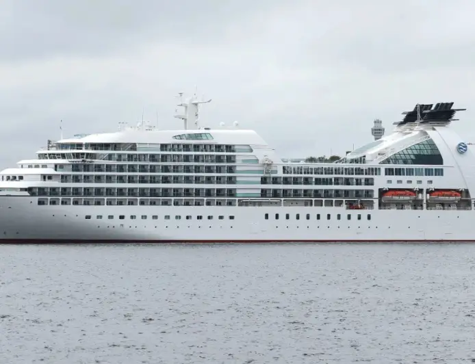 Mitsui Ocean Sakura Cruise Ship Unveils Grand Debut