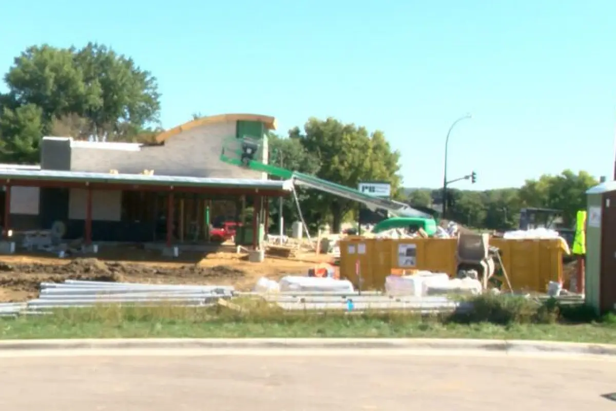 New Restaurant Chains in Rochester Minnesota: Wingstop and 7 Brew