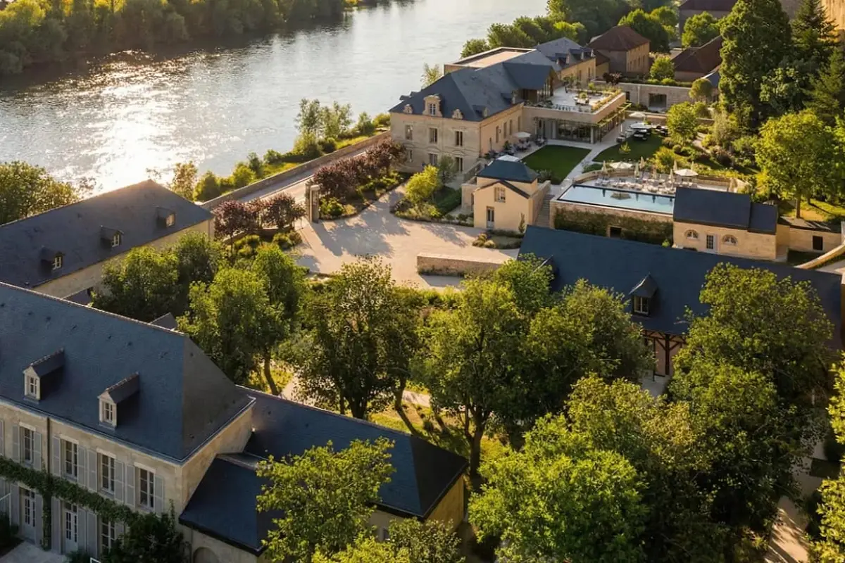Le Relais d’Amboise Hotel Opens With a Spa Carved Into Caves