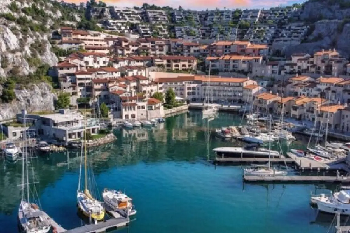 Cheyne Capital Italian Resort Refinancing for Portopiccolo Sistiana