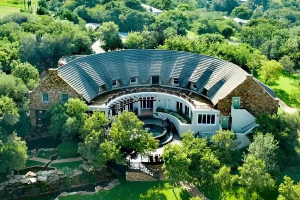 Mount Grace Hotel and Spa Magaliesberg: A Luxurious Country Escape