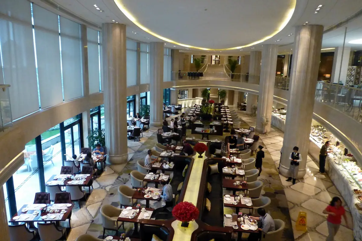Huazhu Anzhu Hotel REIT China Raises $174M in Landmark Listing