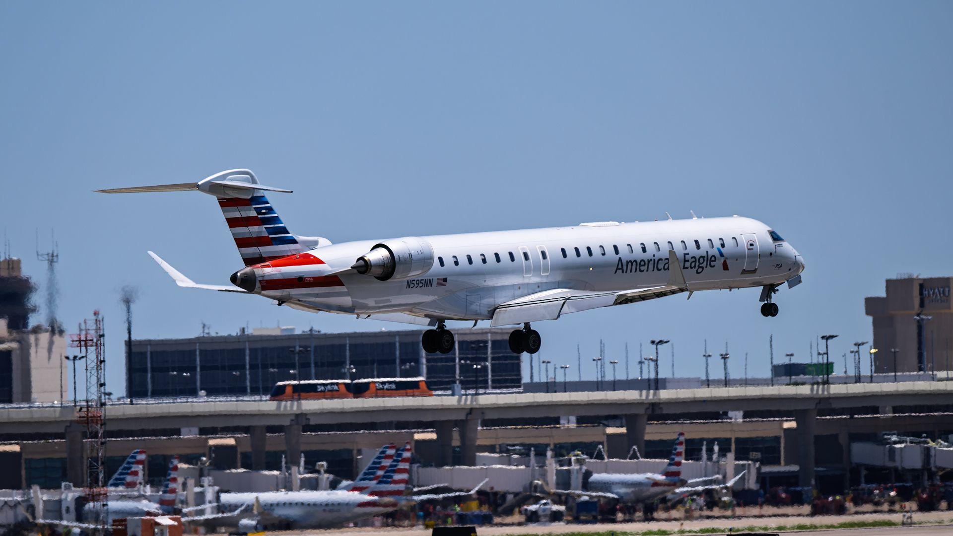 American Airlines Emergency: Breaking Details of STL Runway Evacuation
