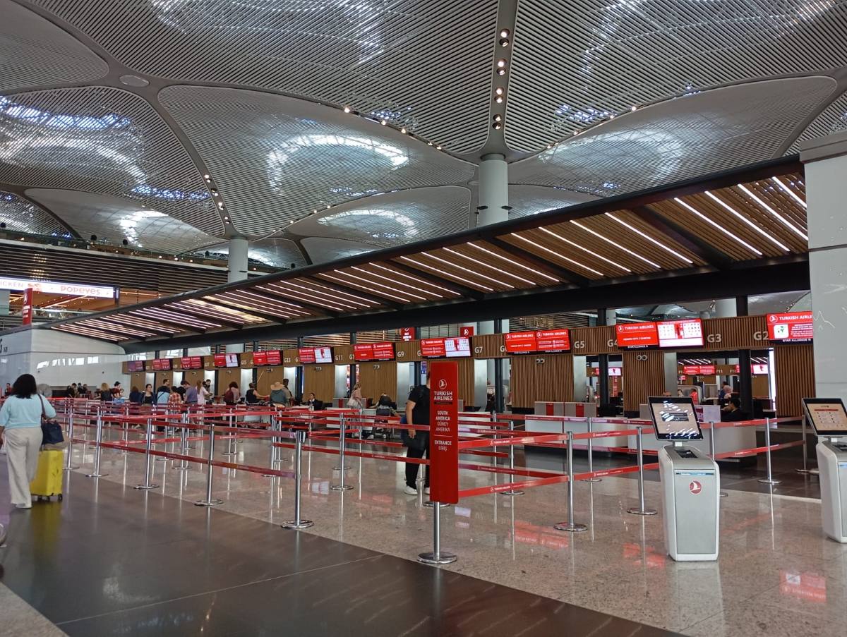 Middle East flight delays: Breaking 1,224 Disruptions and 109 Cuts
