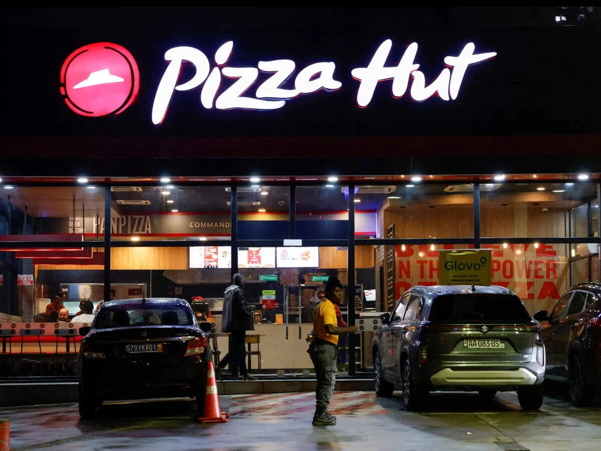 Pizza Hut India: Breaking Down the 7% Sales Drop and Fiscal Shifts
