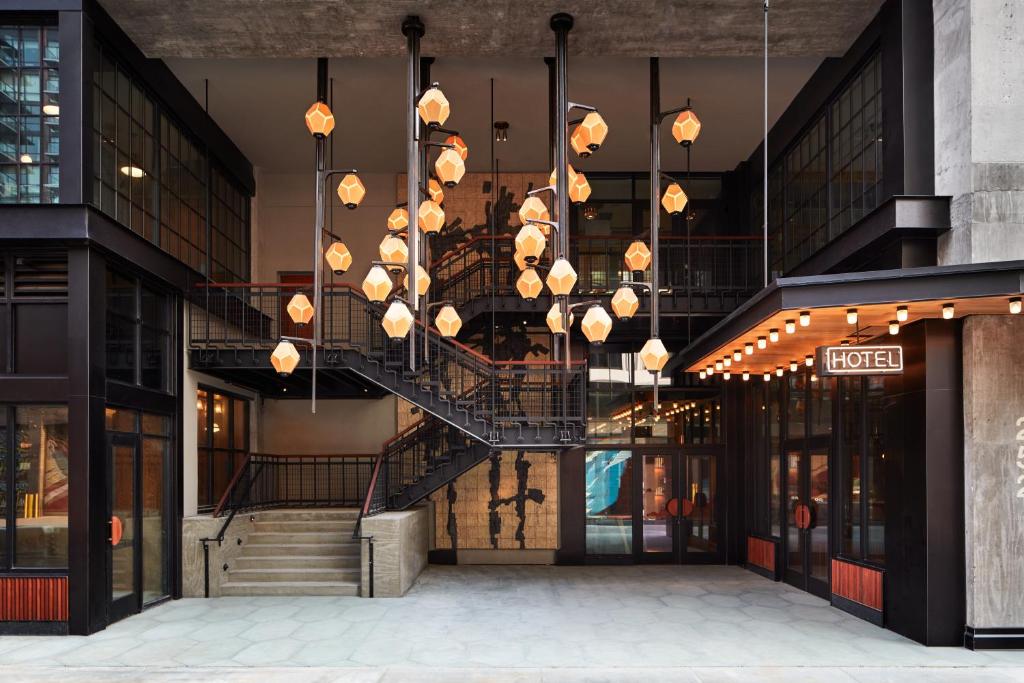 Walker & Dunlop Secures $112.5M Refinance for Ace Hotel Brooklyn