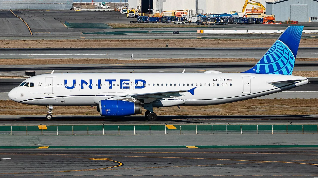 United Airlines Reports Record Revenue, Sees Strong 2026 Outlook