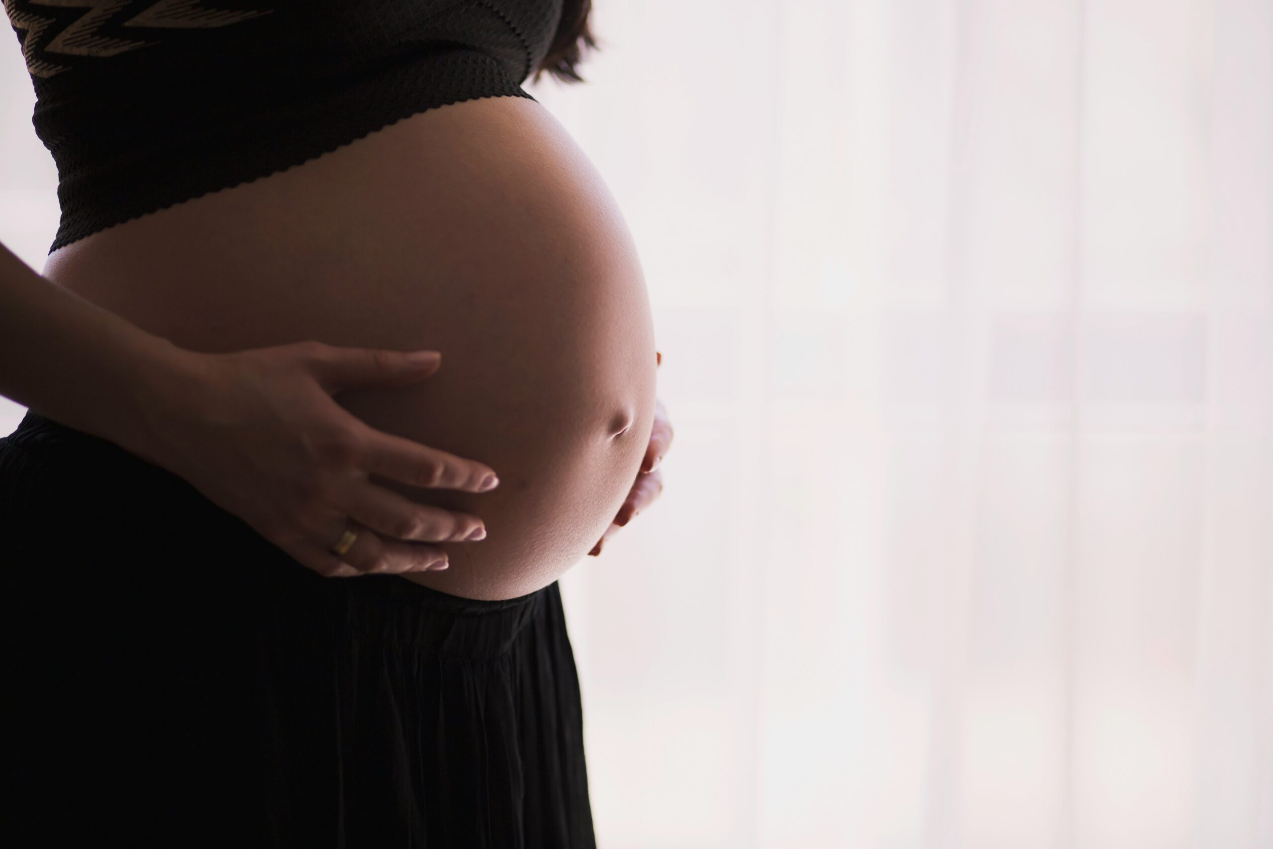 Thoughtful Gifts for Pregnant Women: Making the Journey Special