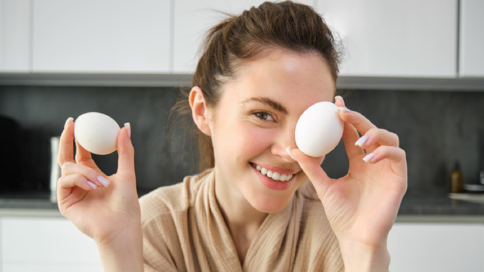 Woman holding eggs