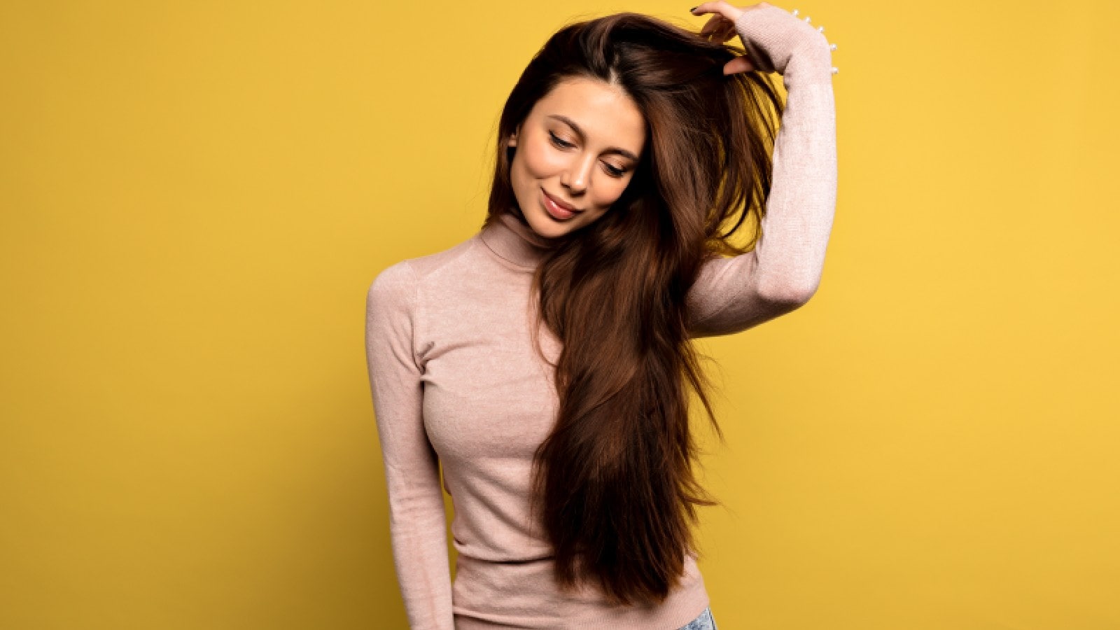 A woman with strong hair roots