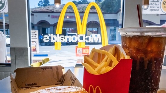 McDonald's president urges customers to ‘enjoy our classics’ after E. Coli outbreak kills 1 (Photographer: David Paul Morris/Bloomberg)(Bloomberg)