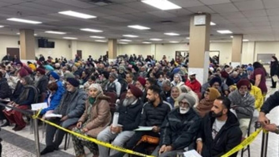 India condemns assault by pro-Khalistani mob exterior temple in Canada | Newest Information India