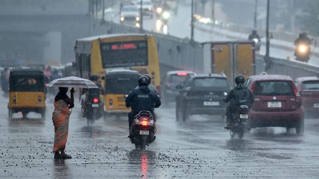 Chennai rain: IMD predicts heavy rainfall for Tamil Nadu. Are colleges, faculties closed immediately? | Newest Information India