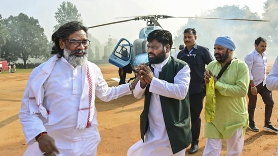 Jharkhand chief minister Hemant Soren (left) arrives in Gumla district to address an election rally on Sunday. (PTI)