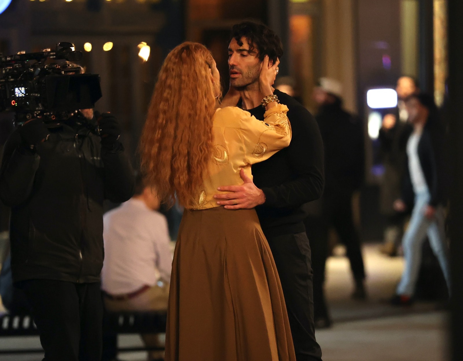 Blake Lively and Justin Baldoni on the set of It Ends With Us. Image Courtesy: Getty